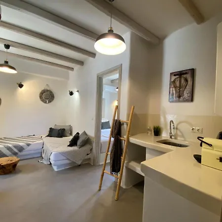 Apartment Ampelos