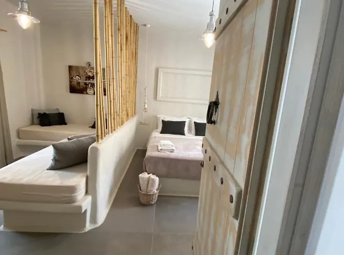 Апартаменты Ampelos Naxos City